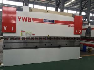 4 axel CNC hydrauliska bromsar 100 Ton