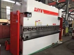 AHYW CNC metallplåtböjningsmaskin 160T3m